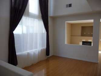 Foto del edificio - Beautiful 3 bed, 2.5 bath with loft in Cam...