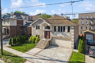 Building Photo - 13 75th St