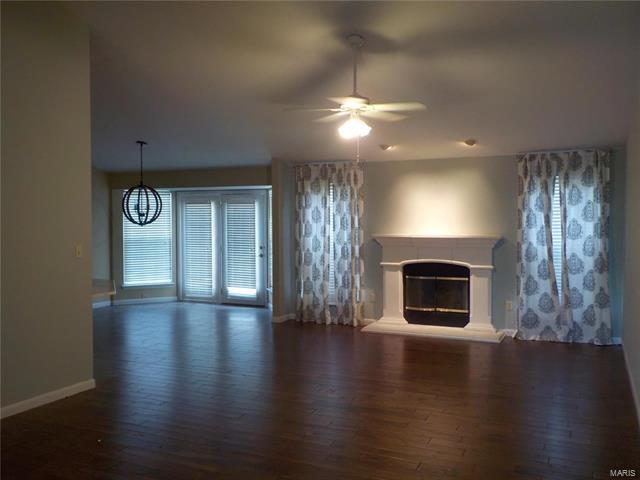 Building Photo - 8010 Knights Crossing Dr