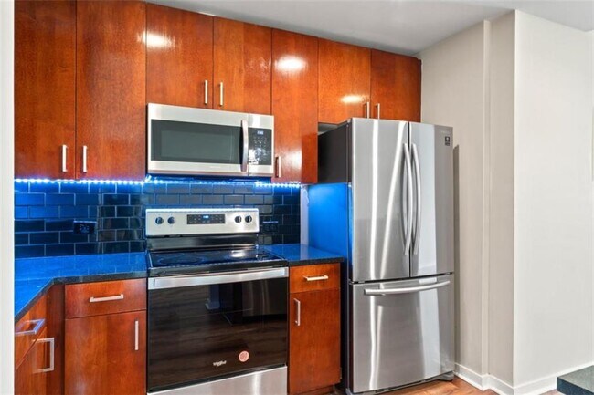 Foto del edificio - 361 17th St