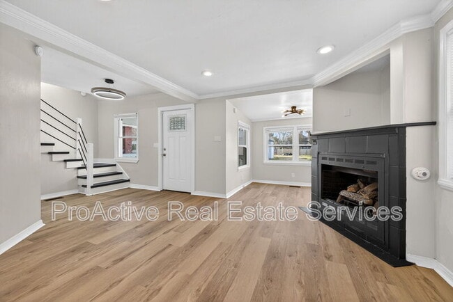 Building Photo - 1316 22nd St