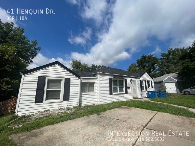Building Photo - 41 Henquin Dr