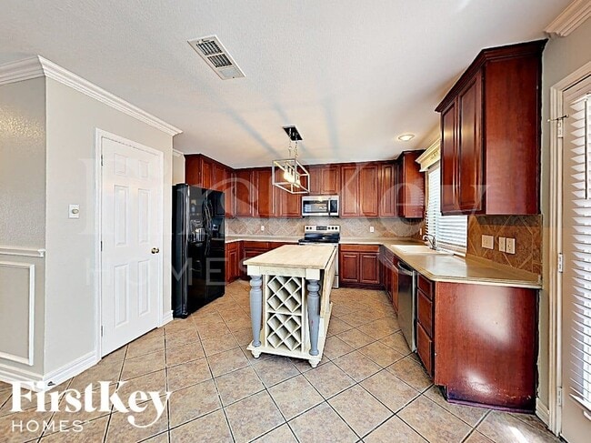 Building Photo - 9812 Westmere Ln