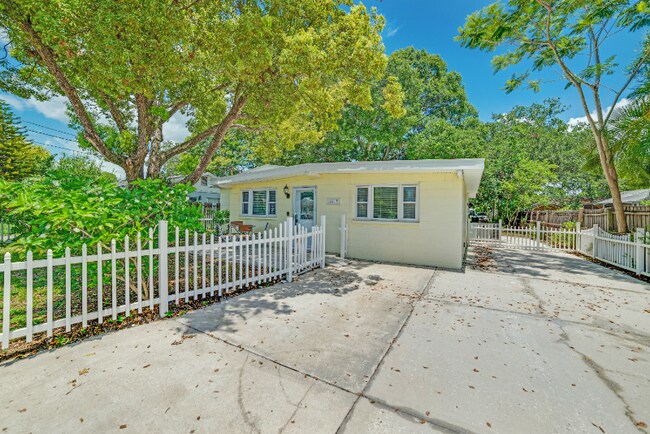 Foto del edificio - 4413 W Rogers Ave