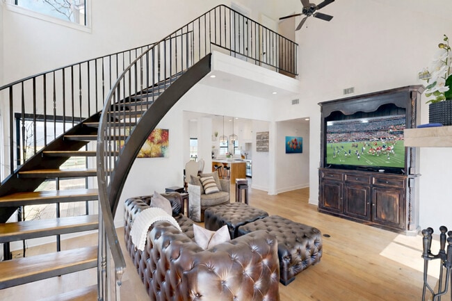 Building Photo - 5110 TX-OSR