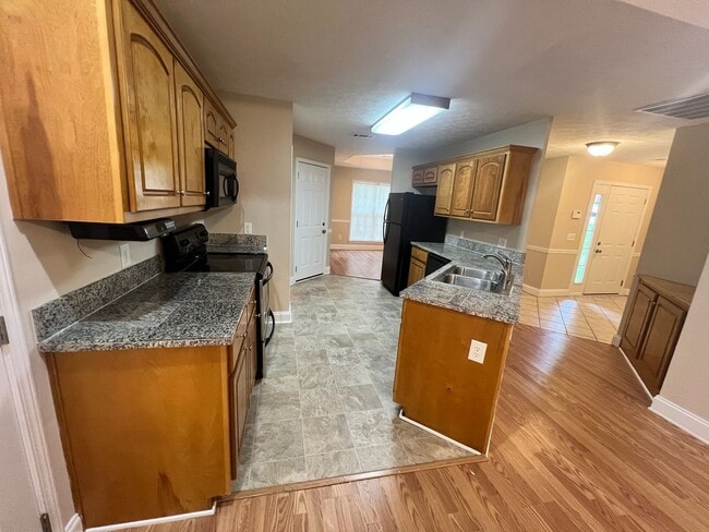 Building Photo - Location, Community, Quality Living. It St...