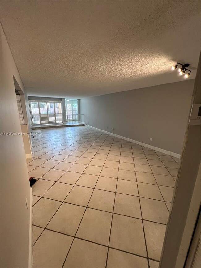 Foto del edificio - 6914 SW 114th Pl