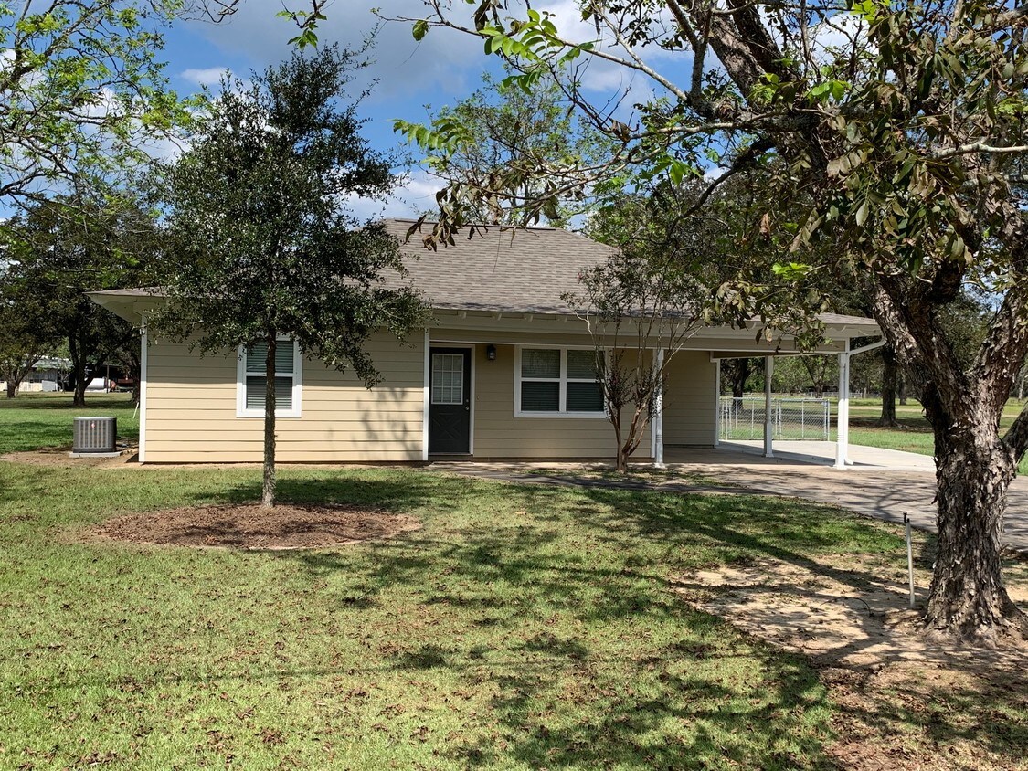 17155 Tycer Ln, Tickfaw, LA 70466 House Rental in Tickfaw, LA