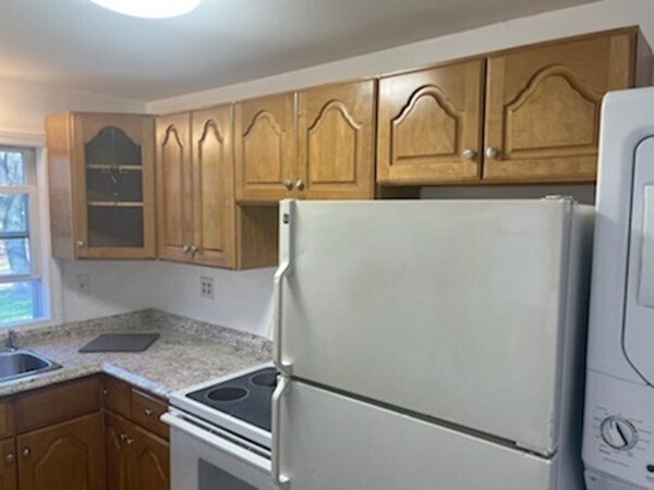 Building Photo - 175 Oregon Rd