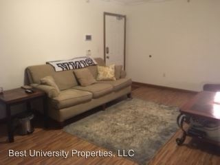 Primary Photo - 406 Temperance Way