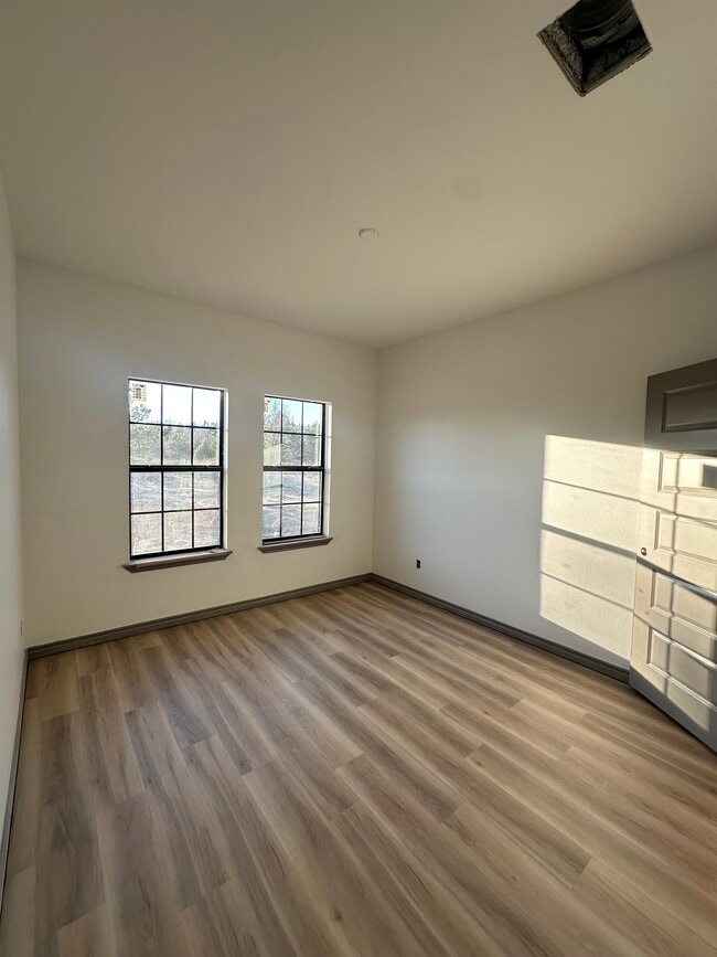 Foto del edificio - 9827 County Road 35