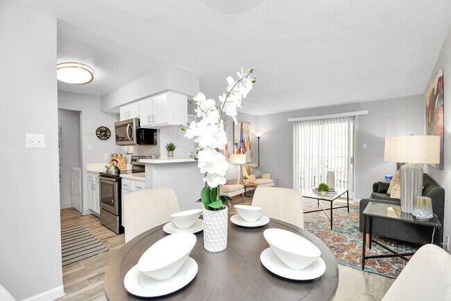 Foto del edificio - 2701 W Bellfort Ave