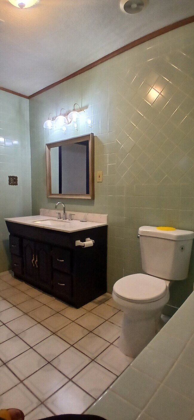 Remodeled Bathroom #1 - 2575 N Macy St