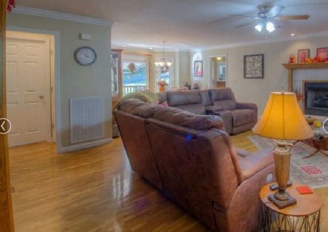 Foto del edificio - 13390 Morganton Hwy