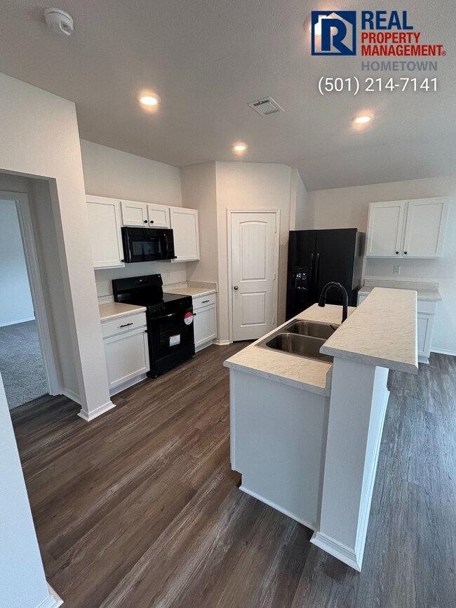 Foto del edificio - 6049 Croft Ave