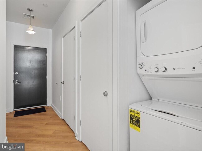 Foto del edificio - 1414 Belmont St NW