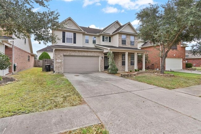 Building Photo - 30322 Deleon Fields Dr