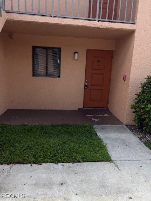 Building Photo - 2700 Park Windsor Dr