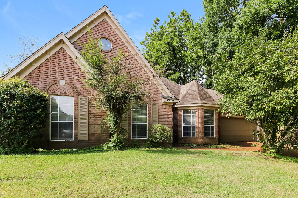 Primary Photo - 5591 Walden Ridge Dr