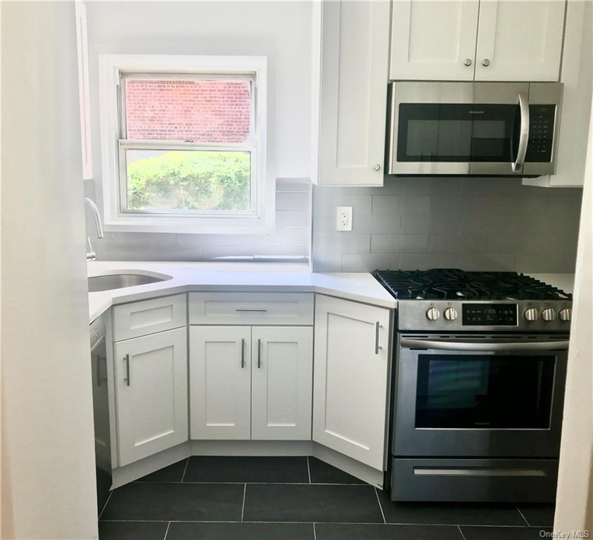 Foto principal - 320 S Broadway