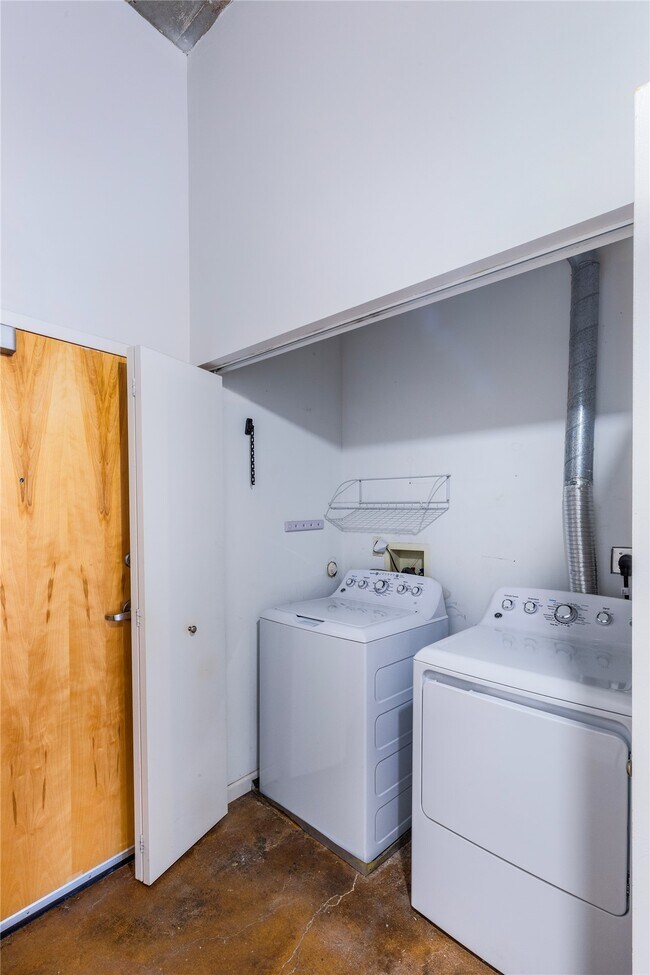 Foto del edificio - 1511 Locust St