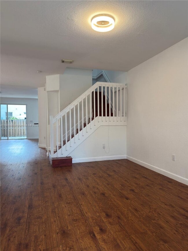 Foto del edificio - 7862 NW 109th Path
