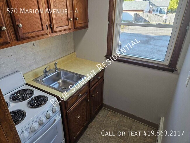 Foto del edificio - 570 Marion Ave