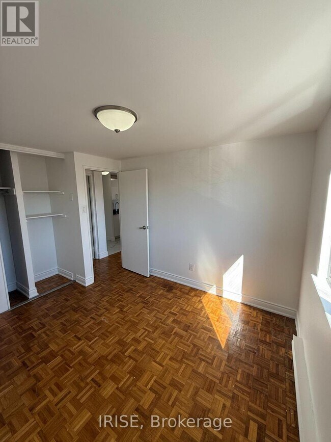 Building Photo - 7555 Goreway Dr