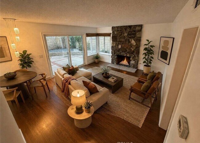 Foto del edificio - 14222 Enfield Cir