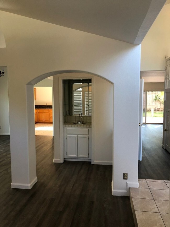 Building Photo - 9325 Stony Creek Ln