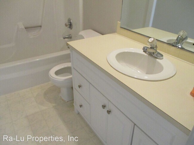 Foto del edificio - 1438 Country Meadow Ln
