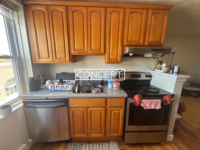 Foto del edificio - 402 Highland Ave