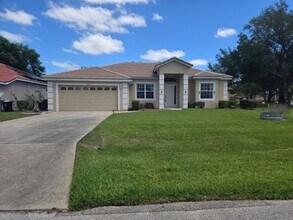 Building Photo - 428 Bay Leaf Dr