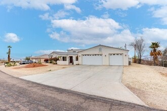 Building Photo - 351 Farallon Dr