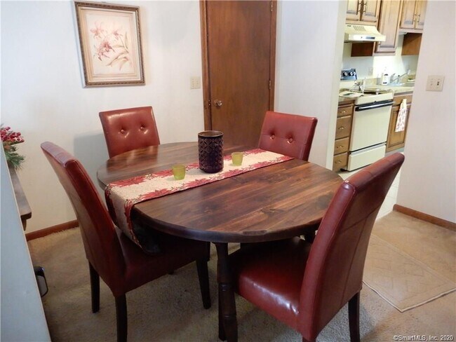 Building Photo - 13 St Marc Cir