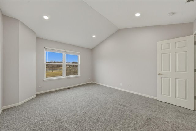 Foto del edificio - 3385 St Michel Ct