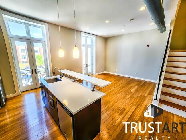 Foto del edificio - Vibrant 2-Bedroom Condominium in Spring Ga...