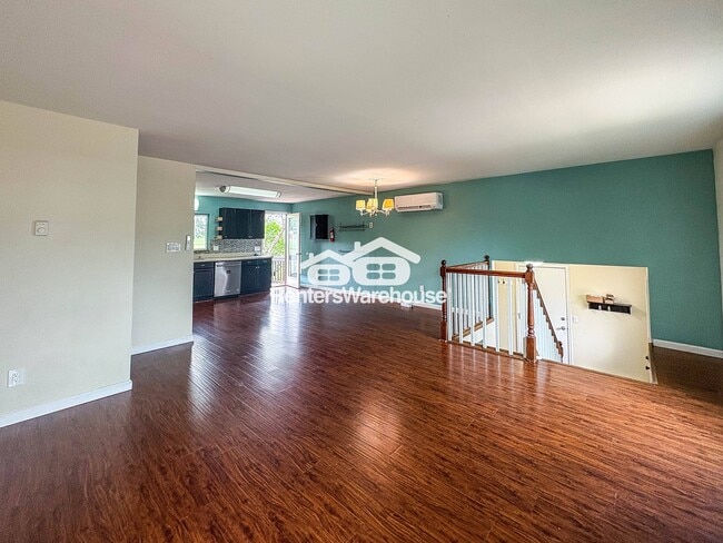 Foto del edificio - 10935 Birch Dr