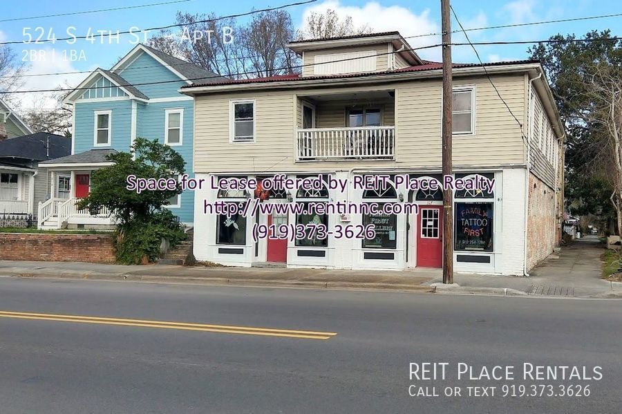 Foto principal - Location! Location! 2 Bedroom available fo...