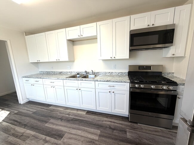 Photo - 9041 Clarkson St House