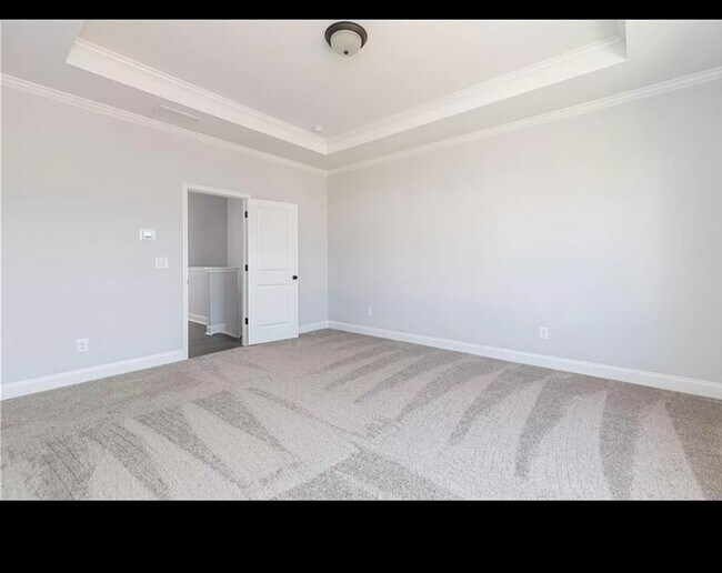 Foto del edificio - 913 Colton Dr