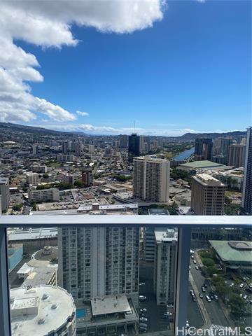Building Photo - 629 Ke’eaumoku St