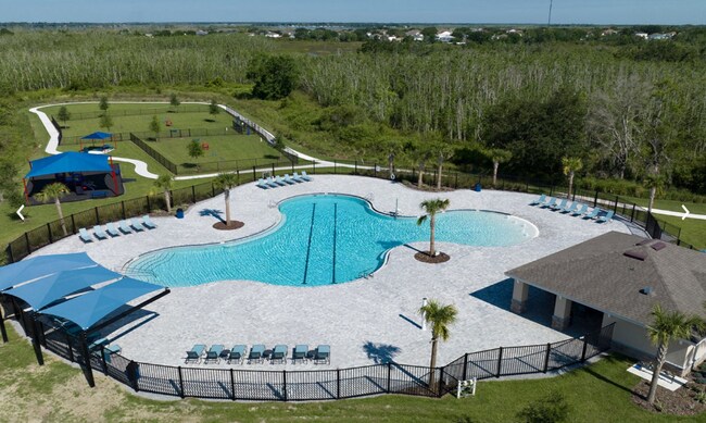 Foto del edificio - 4613 Bernard Blvd