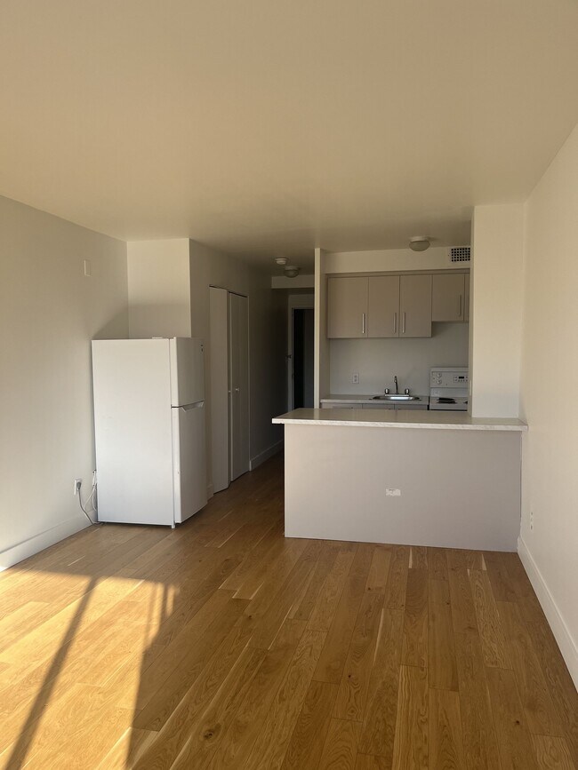 Photo du bâtiment - 3460 Durocher