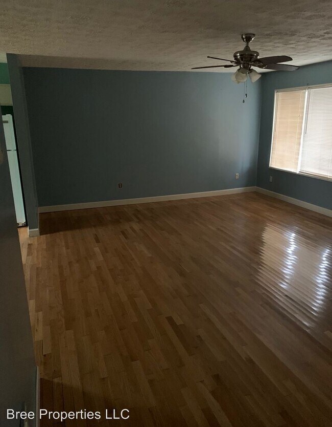 Foto del edificio - 719-721 Fariston Rd