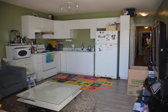 Photo du bâtiment - 448 64th Av E