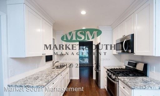 Building Photo - 4 br, 2 bath House - 107 Talbot Road