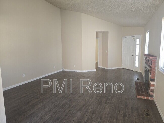 Building Photo - 4319 Pescado Way