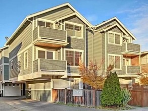 Building Photo - 1426 NW 62nd St