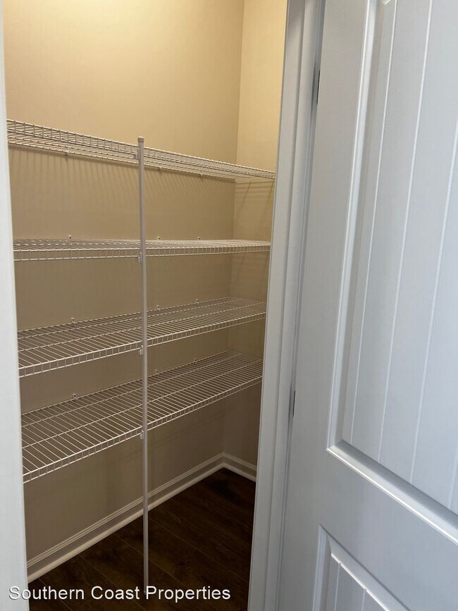 Foto del edificio - 4 br, 2.5 bath House - 305 Brightleaf Cir
